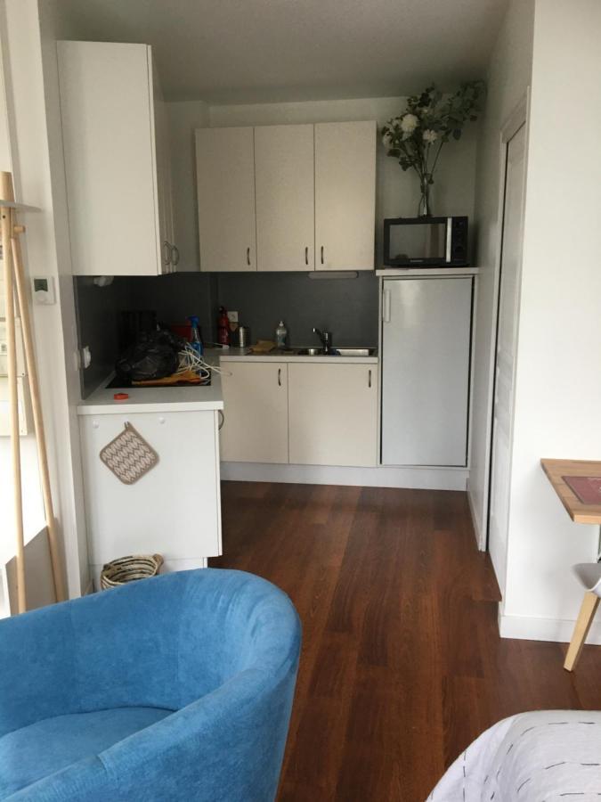 Studio Balcon De La Place Dinan Dış mekan fotoğraf